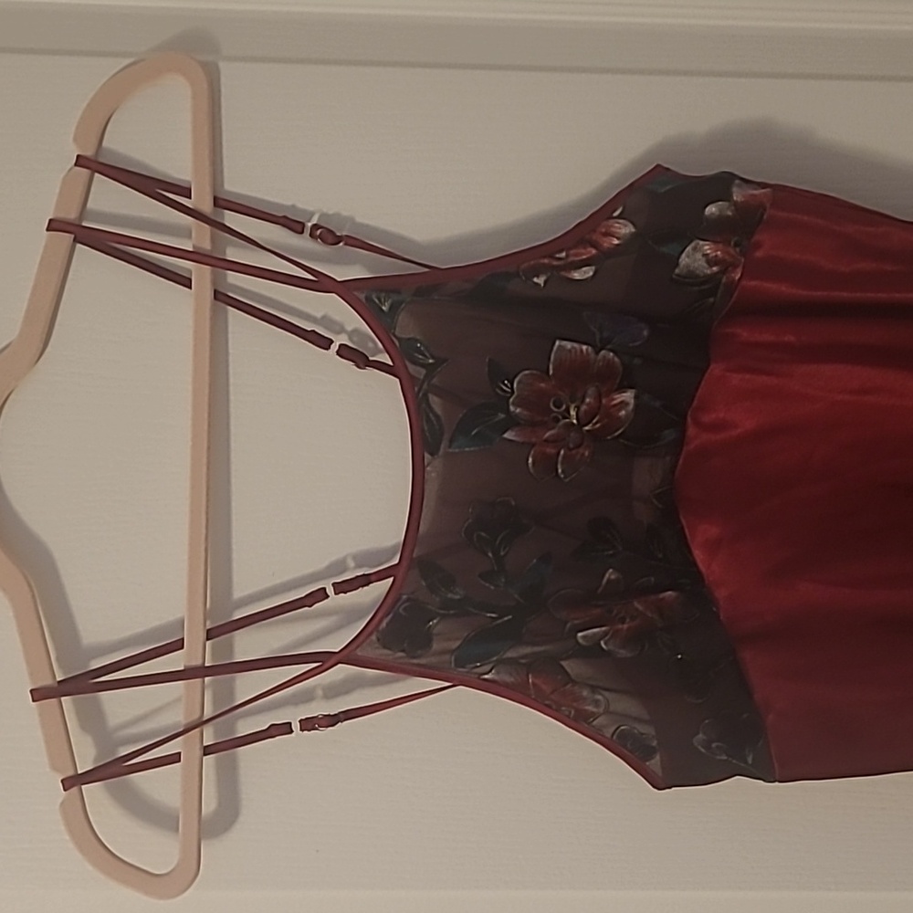 Secret Treasures Lingerie Slip Small XSmall Burgundy
